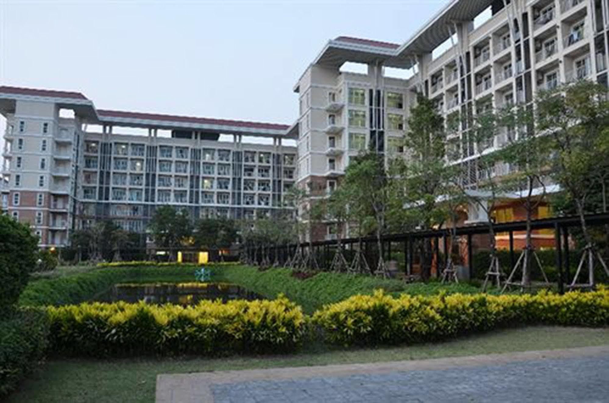Grow Residences Banguecoque Exterior foto